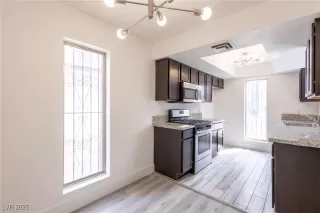 Photo #6: 2662936 Listing 