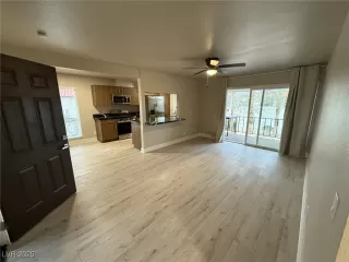 Photo #2: 2662941 Listing 