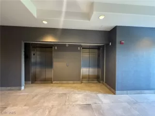 Photo #2: 2662970 Listing