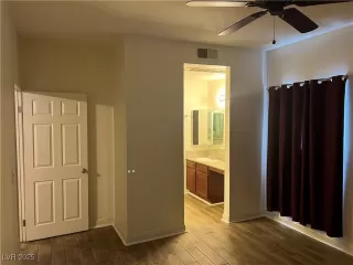 Photo #2: 2663044 Listing 