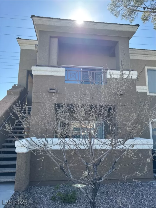 MLS: 2663065 Condo For Sale