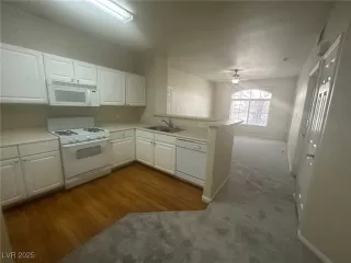 Photo #6: 2663082 Listing 