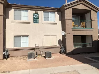 Photo #1: 2663112 Listing 