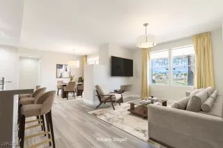 Photo #4: 2663117 Listing