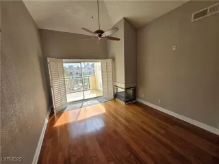 Photo #6: 2663121 Listing 