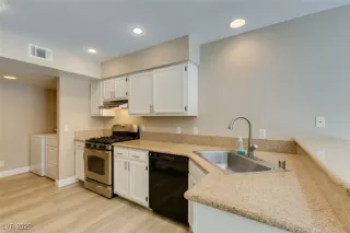 Photo #2: 2663150 Listing 