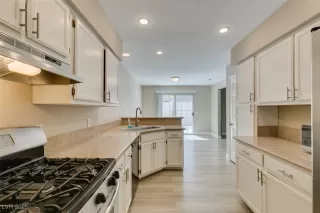 Photo #4: 2663150 Listing 