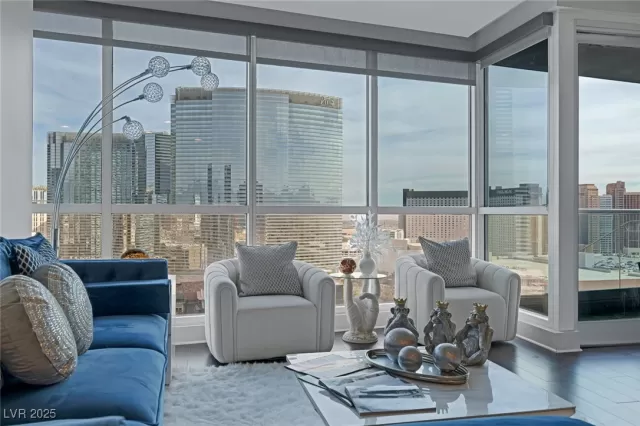 MLS: 2663170 Condo For Sale