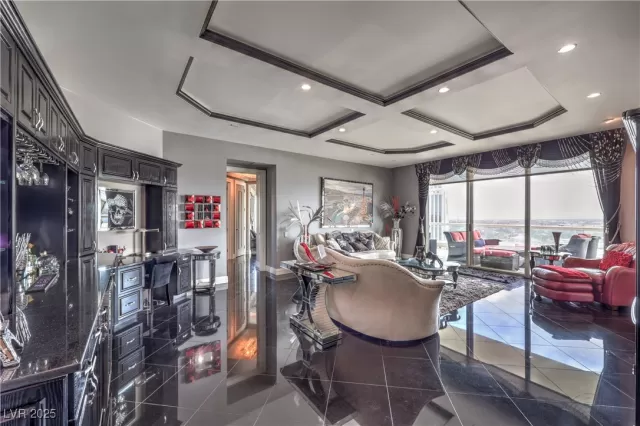 MLS: 2663273 Condo For Sale