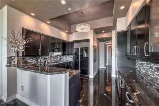 Photo #2: 2663273 Listing 