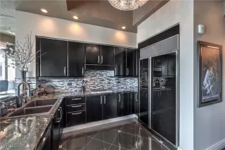 Photo #3: 2663273 Listing 