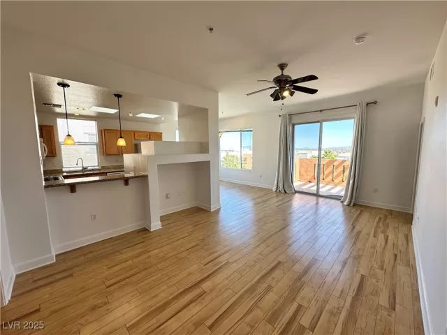 MLS: 2663301 Condo For Sale