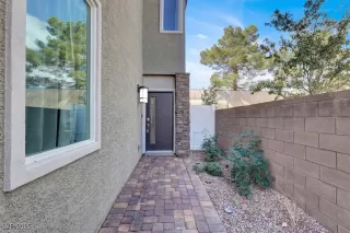 Photo #2: 2663344 Listing