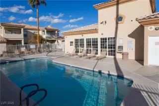 Photo #4: 2663348 Listing 