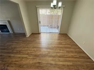 Photo #3: 2663419 Listing 