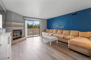 Photo #2: 2663512 Listing