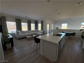 Photo #5: 2663513 Listing 