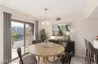 Photo #1: 2663540 Listing 