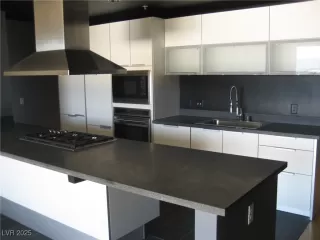 Photo #3: 2663555 Listing 