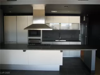 Photo #4: 2663555 Listing 