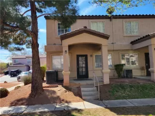 Photo #1: 2663557 Listing 