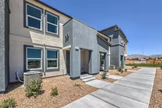 Photo #2: 2663577 Listing