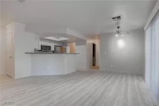 Photo #6: 2663652 Listing 