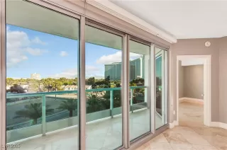 Photo #1: 2663661 Listing 