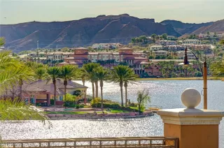 Photo #4: 2663664 Listing