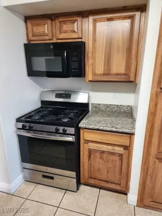 Photo #1: 2663665 Listing 