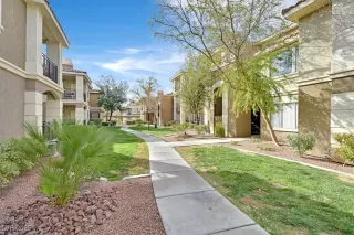 Photo #4: 2663671 Listing 