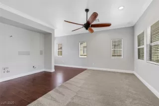 Photo #5: 2663677 Listing