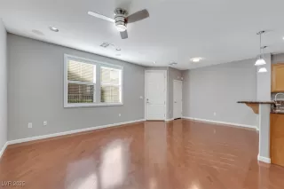 Photo #2: 2663689 Listing 