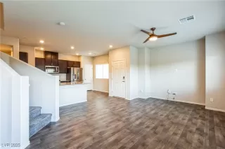 Photo #3: 2663708 Listing 