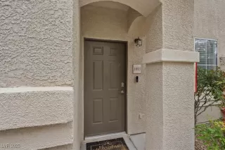 Photo #1: 2663710 Listing 