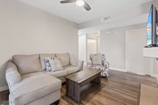 Photo #4: 2663710 Listing 