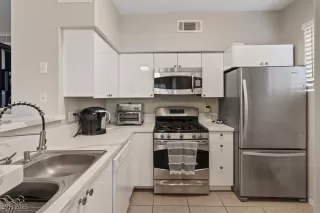 Photo #6: 2663710 Listing 