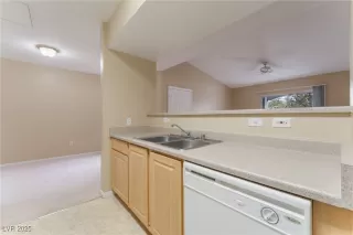 Photo #4: 2663813 Listing 