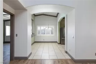 Photo #5: 2663821 Listing 