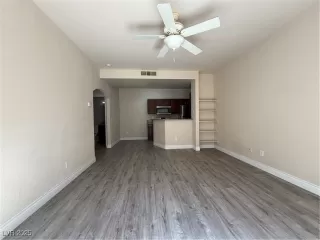 Photo #3: 2663827 Listing 