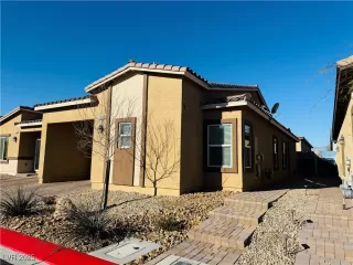 Photo #1: 2663852 Listing 
