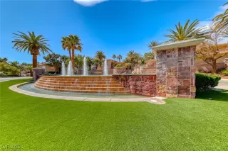 Photo #1: 2663884 Listing