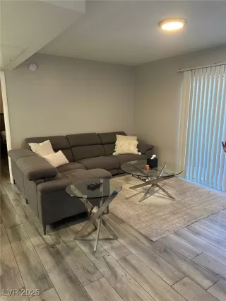 Photo #6: 2663910 Listing 