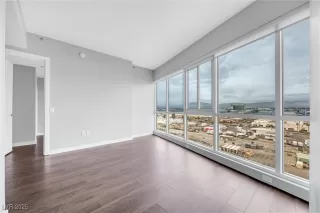 Photo #2: 2663916 Listing 