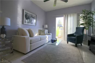 Photo #1: 2663921 Listing 