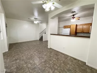 Photo #6: 2663936 Listing 