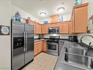 Photo #2: 2663947 Listing 