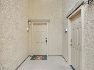 Photo #5: 2663947 Listing 