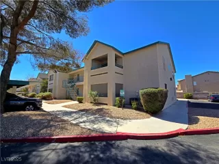 Photo #5: 2663994 Listing