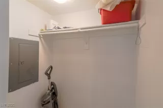 Photo #6: 2664022 Listing 